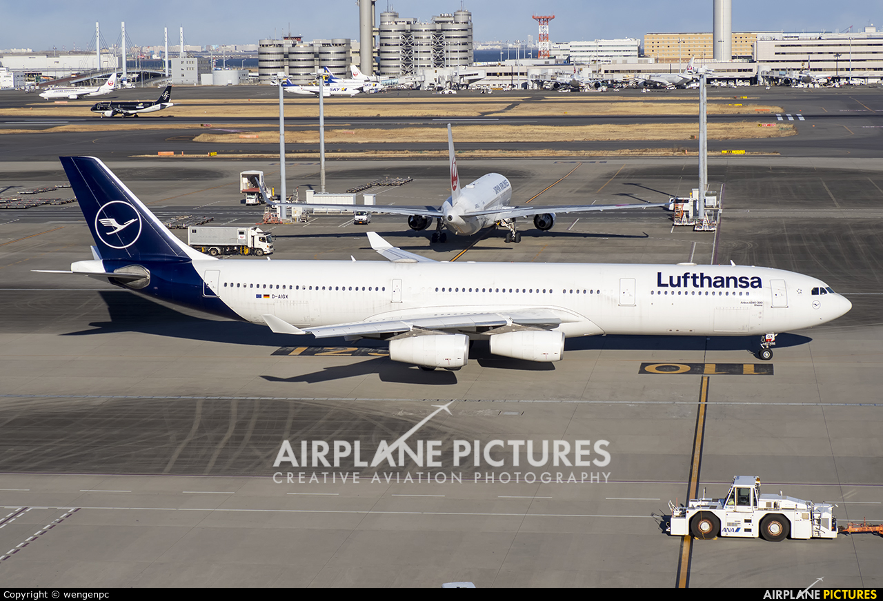 Lufthansa D-AIGX aircraft at Tokyo - Haneda Intl