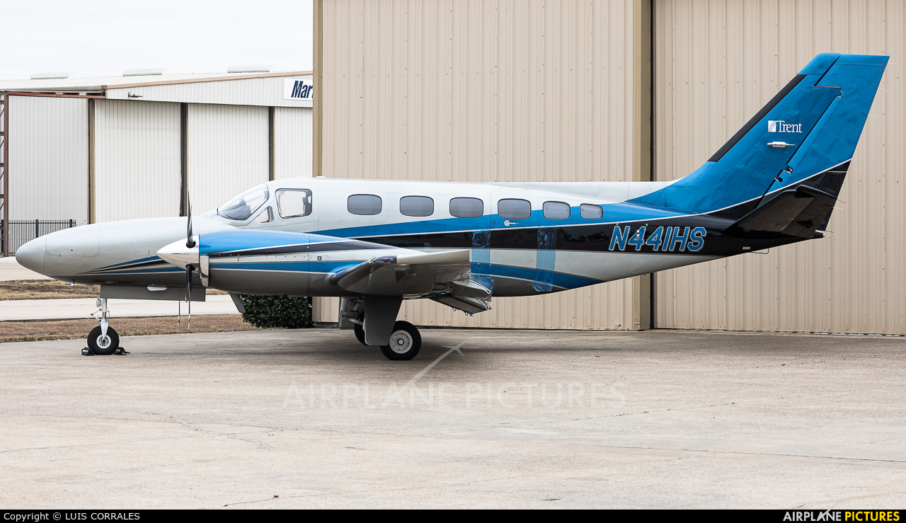 Private N441HS aircraft at Addison airport