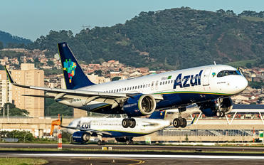 PR-YRE - Azul Linhas Aéreas Airbus A320 NEO