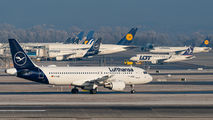 D-AIZE - Lufthansa Airbus A320 aircraft