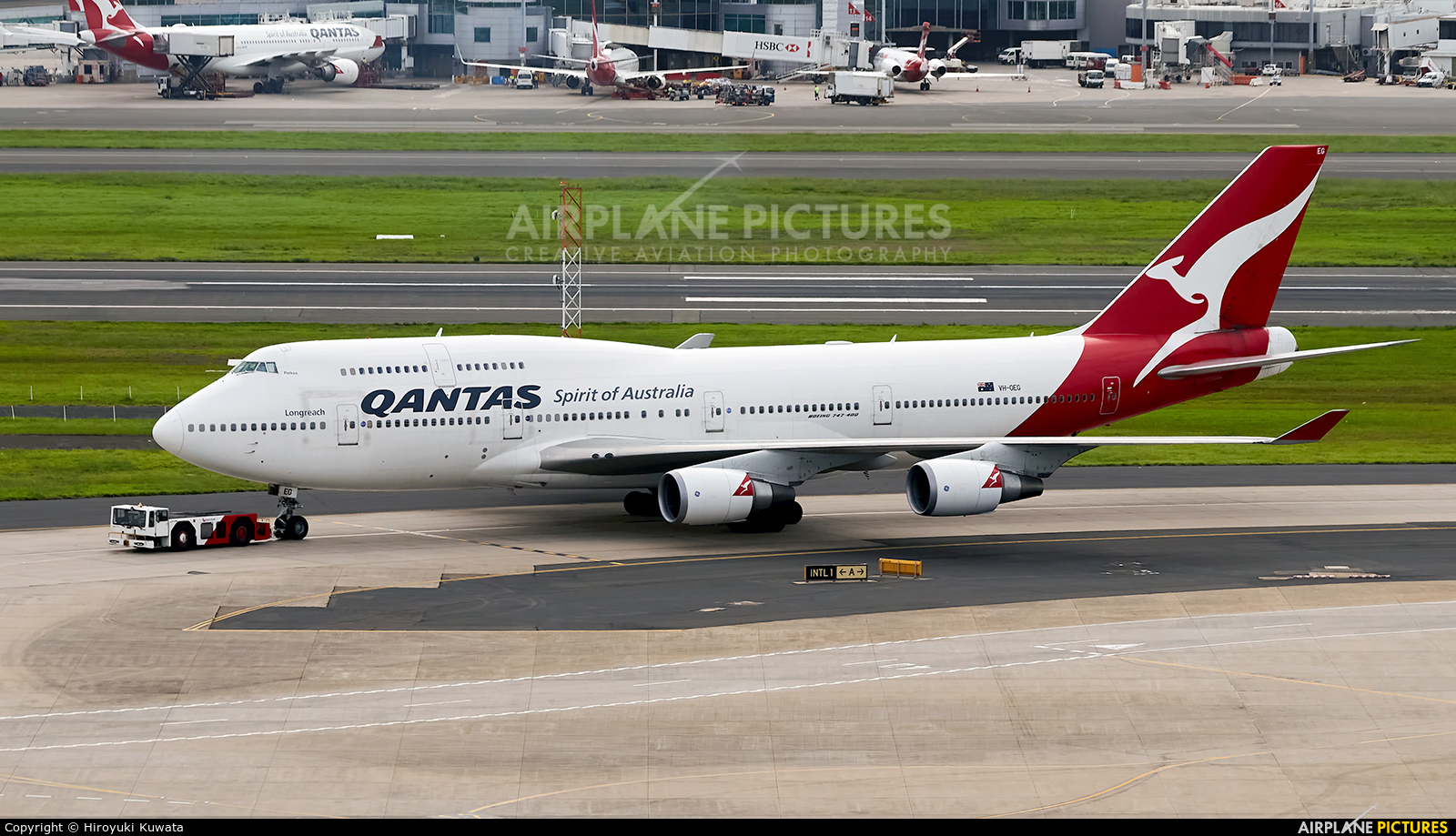 QANTAS VH-OEG aircraft at Sydney - Kingsford Smith Intl, NSW