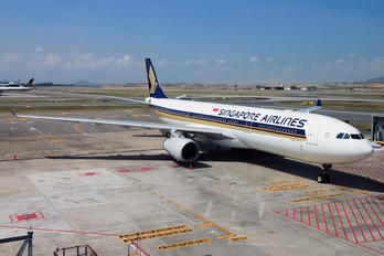 9V-STQ - Singapore Airlines Airbus A330-300