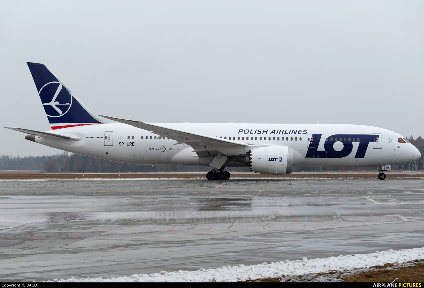 LOT - Polish Airlines SP-LRE aircraft at Katowice - Pyrzowice