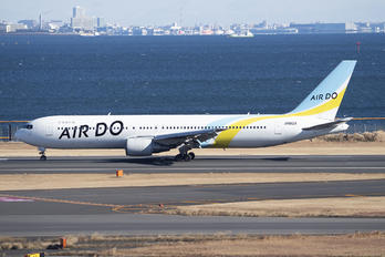 JA613A - Air Do - Hokkaido International Airlines Boeing 767-300ER