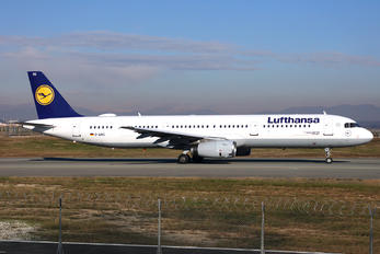 D-AIRC - Lufthansa Airbus A321