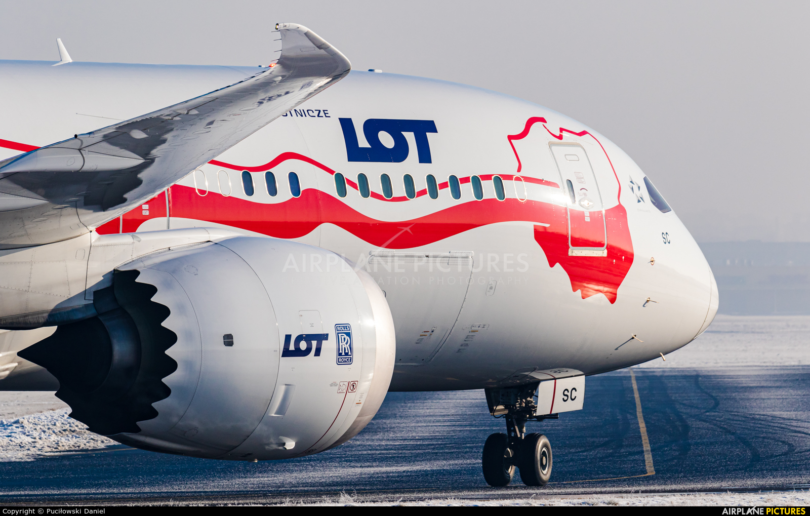 LOT - Polish Airlines SP-LSC aircraft at Warsaw - Frederic Chopin