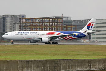 9M-MTH - Malaysia Airlines Airbus A330-300