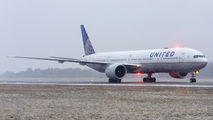 N2331U - United Airlines Boeing 777-300ER aircraft
