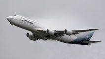 Lufthansa D-ABYA image