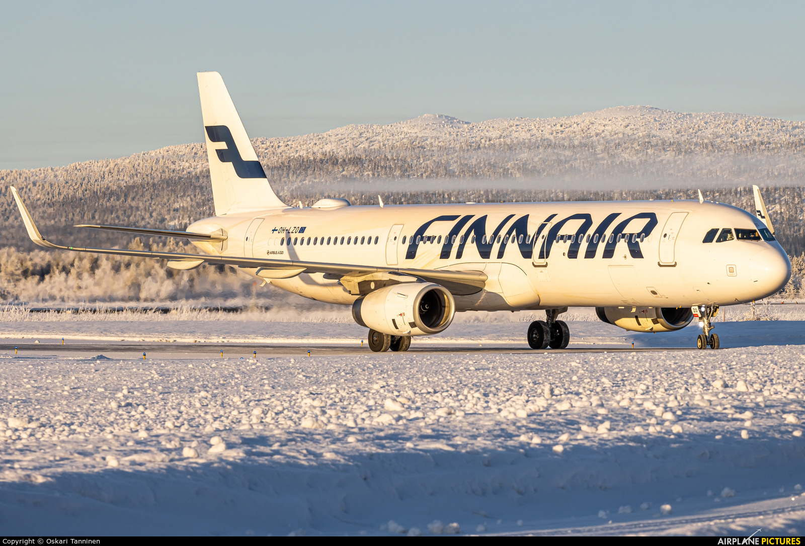 Finnair OH-LZO aircraft at Kittilä