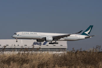 B-LXC - Cathay Pacific Airbus A350-1000