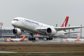 TC-LGC - Turkish Airlines Airbus A350-900
