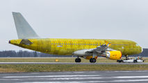 EC-LOB - Vueling Airlines Airbus A320 aircraft