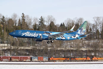 N932AK - Alaska Airlines Boeing 737-9 MAX