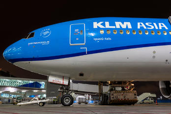 PH-BQI - KLM Boeing 777-200ER