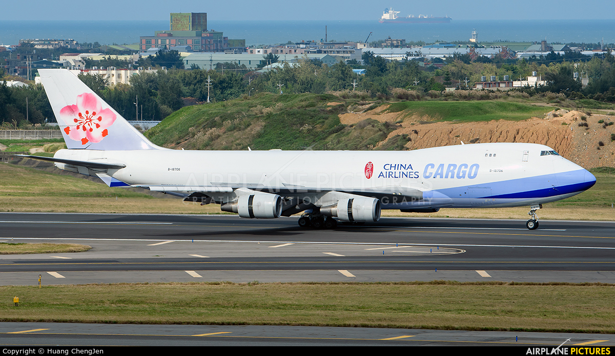 China Airlines Cargo B-18706 aircraft at Taipei - Taoyuan Intl