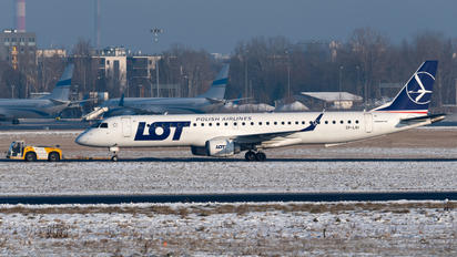 SP-LNI - LOT - Polish Airlines Embraer ERJ-195 (190-200)