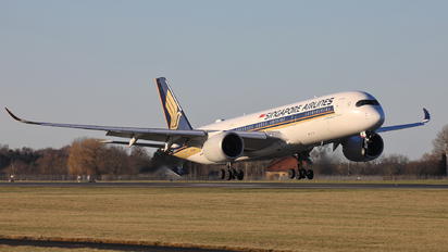 9V-SMO - Singapore Airlines Airbus A350-900