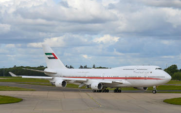 A6-COM - United Arab Emirates - Government Boeing 747-400