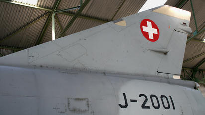 J-2001 - Switzerland - Air Force Dassault Mirage IIIRS