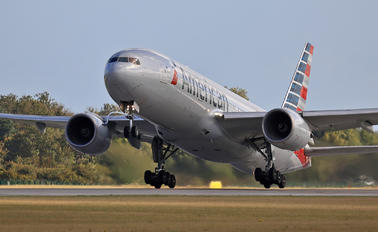 N799AN - American Airlines Boeing 777-200ER