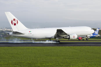 XA-EFR - Aero Union Boeing 767-200F