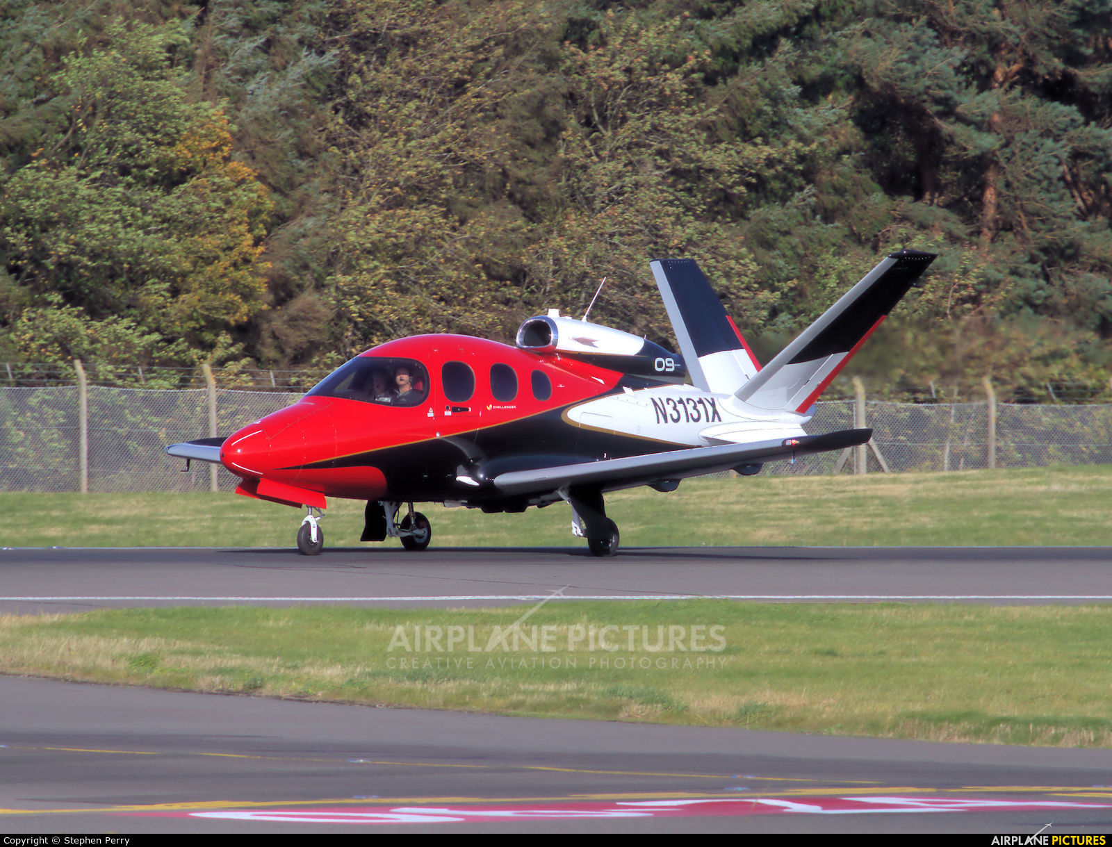 Private N3131X aircraft at Edinburgh