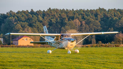 SP-GBP - Private Cessna 182T Skylane