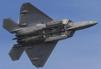 04-4076 - USA - Air Force Lockheed Martin F-22A Raptor