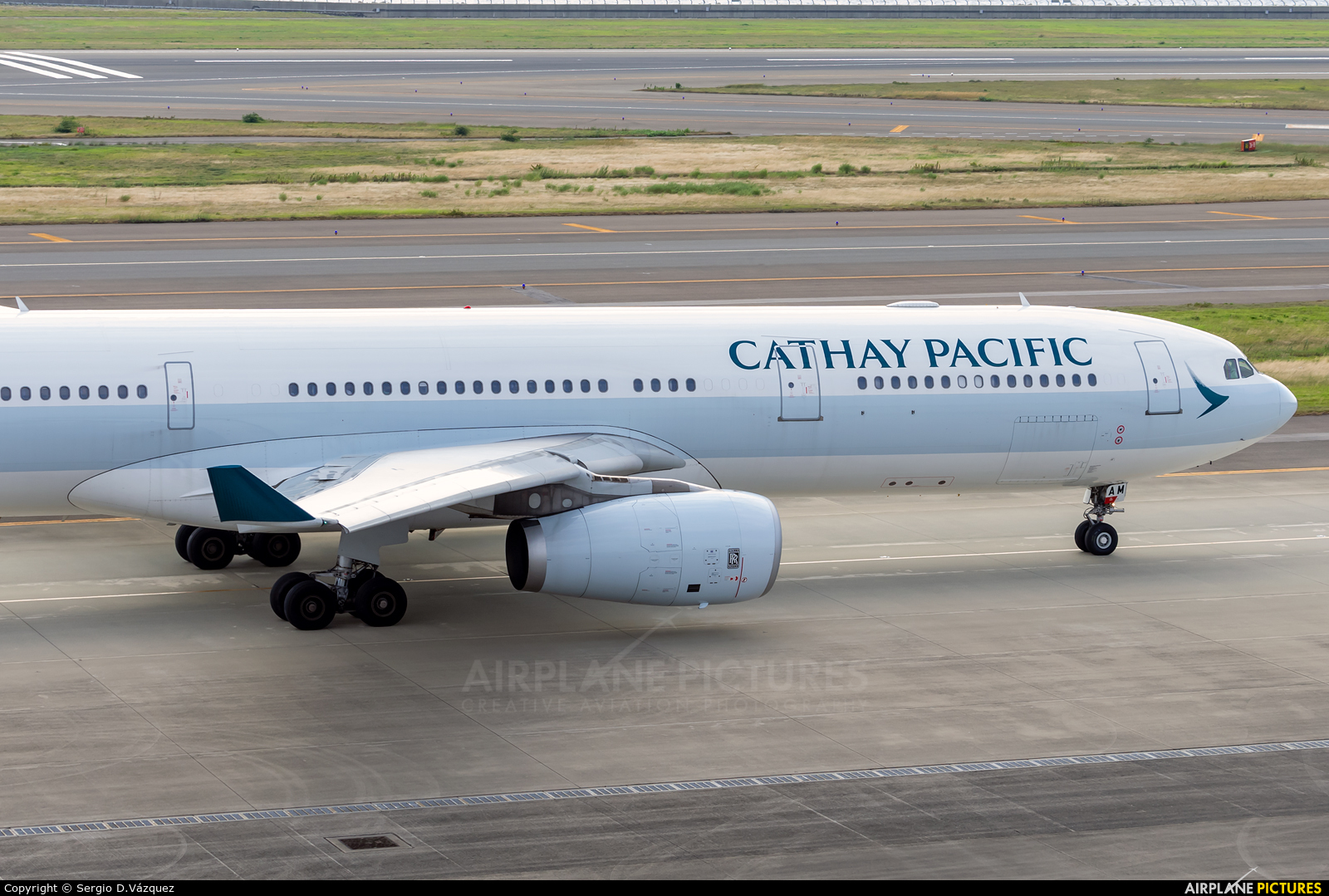 Cathay Pacific B-LAM aircraft at Chubu Centrair Intl