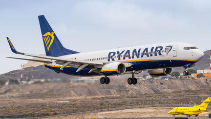 EI-EVI - Ryanair Boeing 737-800