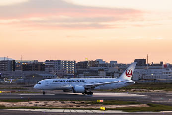 JA849J - JAL - Japan Airlines Boeing 787-9 Dreamliner