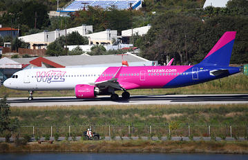 HA-LZC - Wizz Air Airbus A321 NEO