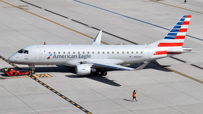 N503SY - American Eagle Embraer ERJ-175 (170-200)