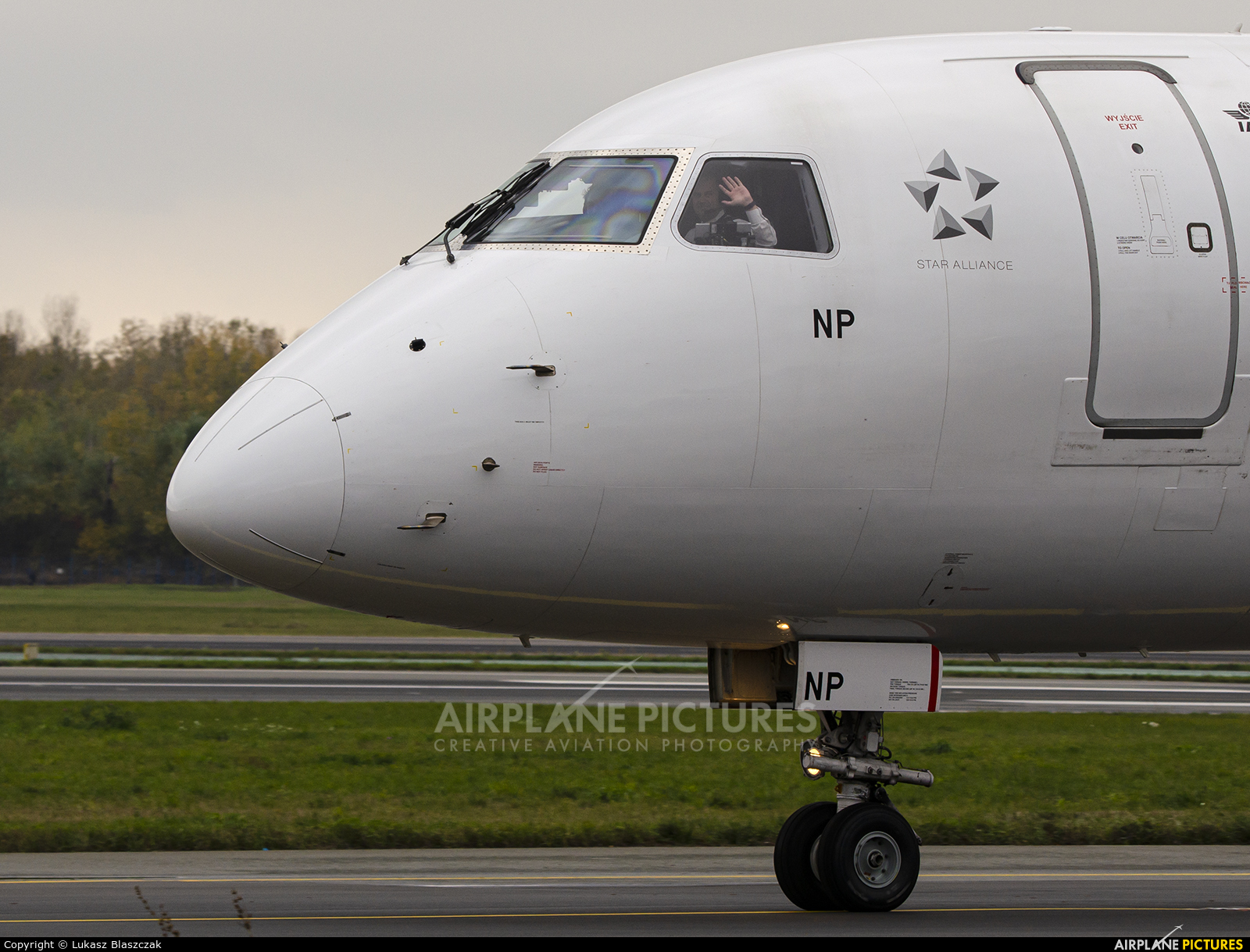 LOT - Polish Airlines SP-LNP aircraft at Warsaw - Frederic Chopin