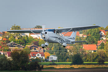 D-EEPH - Private Cessna 172 Skyhawk (all models except RG)