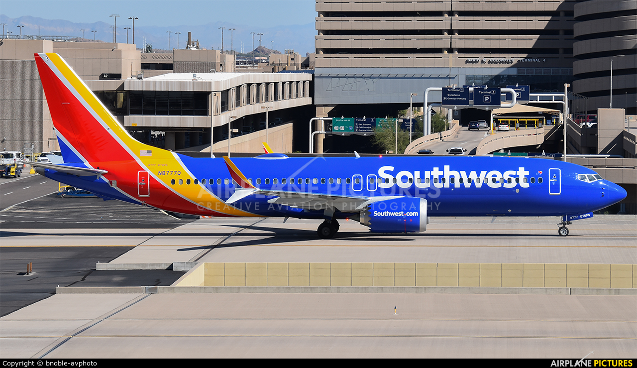 Southwest Airlines N8777Q aircraft at Phoenix - Sky Harbor Intl