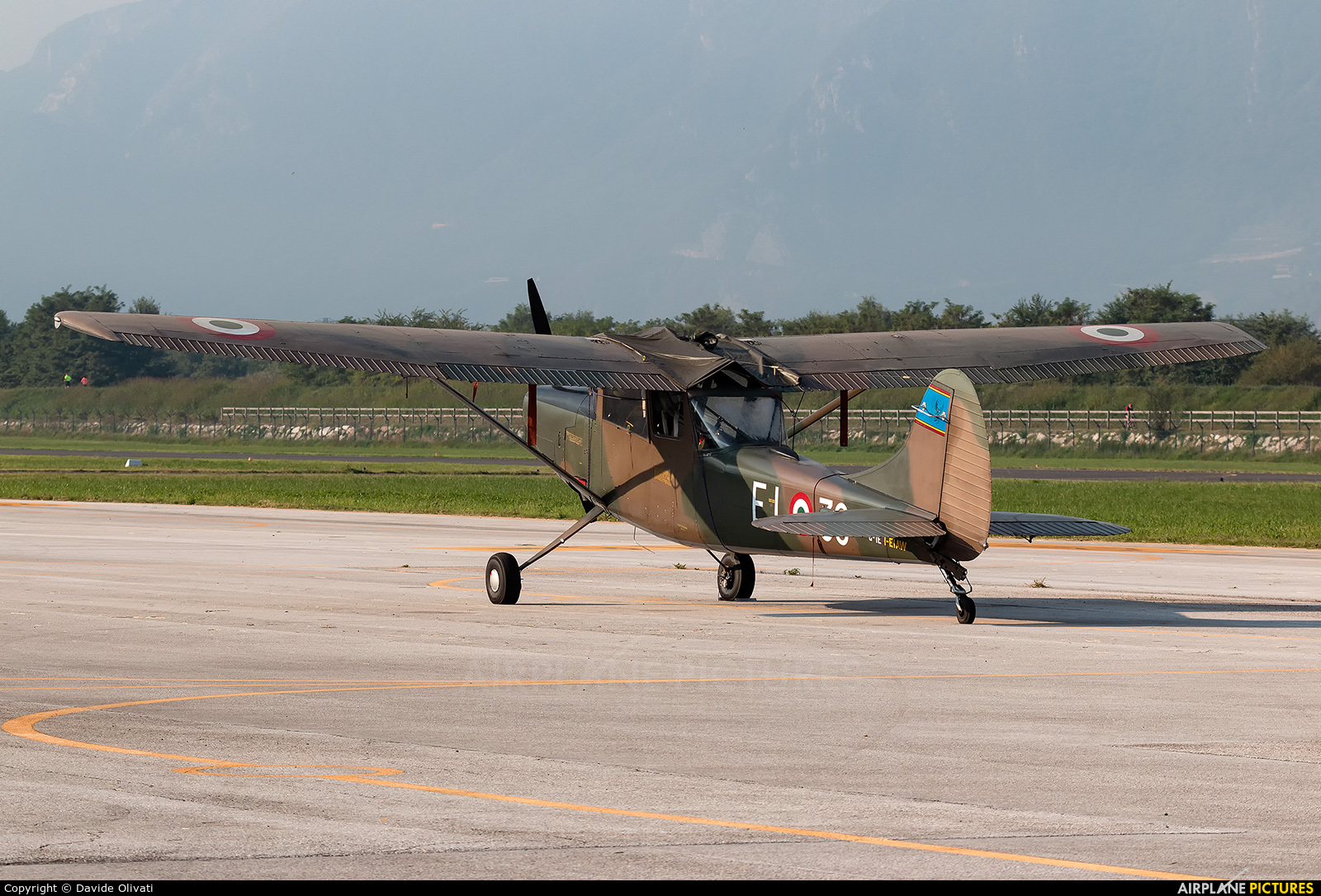 Private I-EIAW aircraft at Trento - Mattarello
