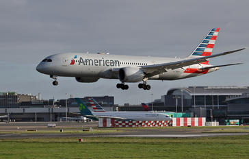 N818AL - American Airlines Boeing 787-8 Dreamliner