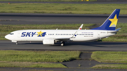 JA737X - Skymark Airlines Boeing 737-800