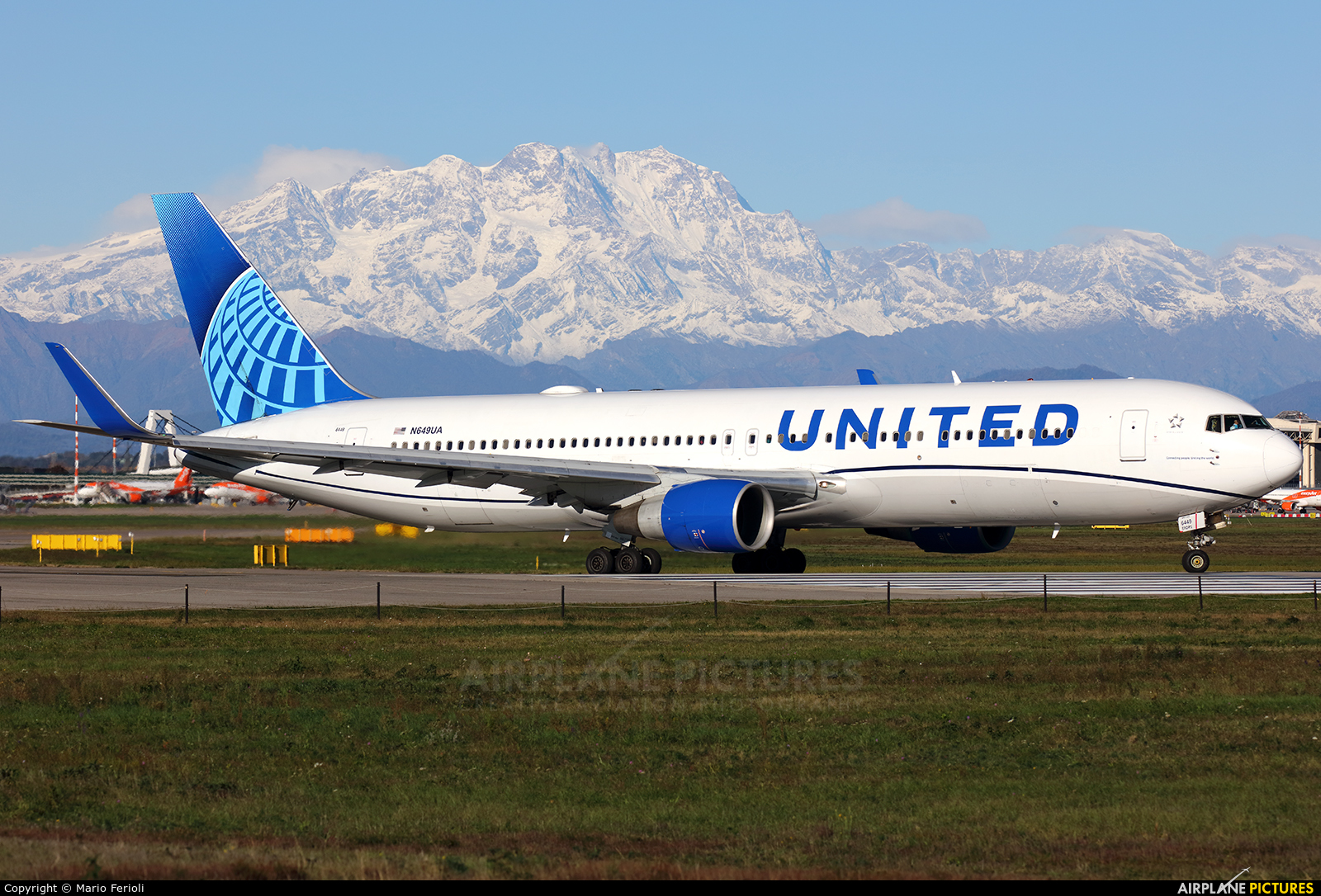 United Airlines N649UA aircraft at Milan - Malpensa