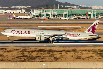 A7-BEA - Qatar Airways Boeing 777-300ER