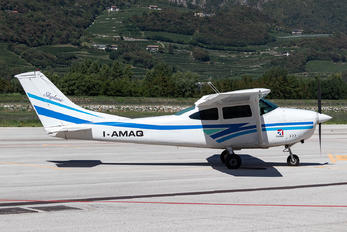 I-AMAQ - Private Cessna 182T Skylane