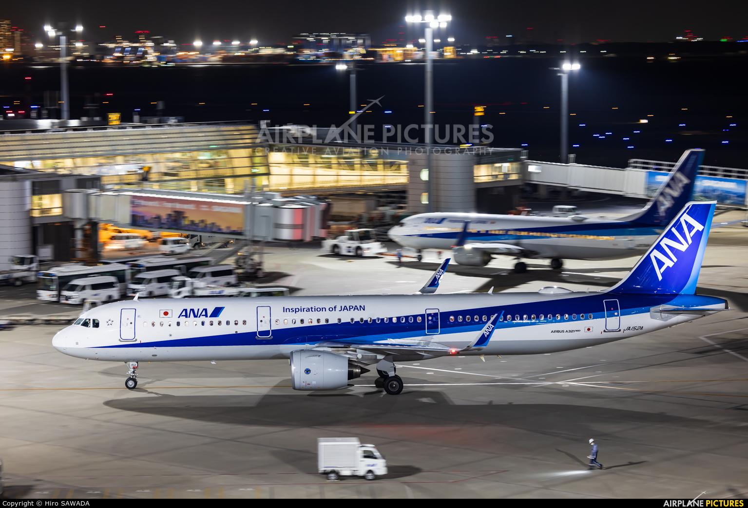ANA - All Nippon Airways JA152A aircraft at Tokyo - Haneda Intl