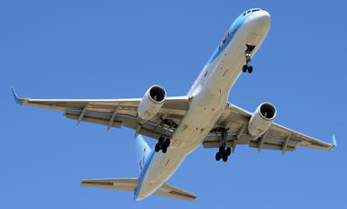 G-BYAY - TUI Airways Boeing 757-200