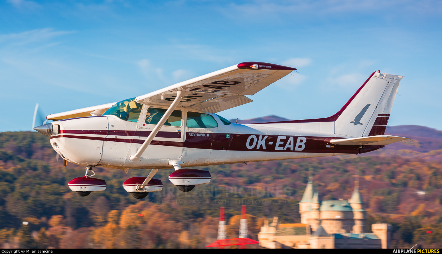 Private OK-EAB aircraft at Prievidza