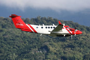 T7-CAL - Private Beechcraft 300 King Air
