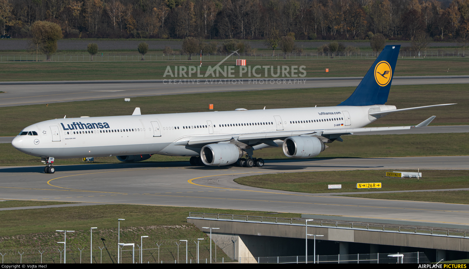 Lufthansa D-AIHP aircraft at Munich