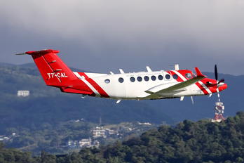 T7-CAL - Private Beechcraft 300 King Air