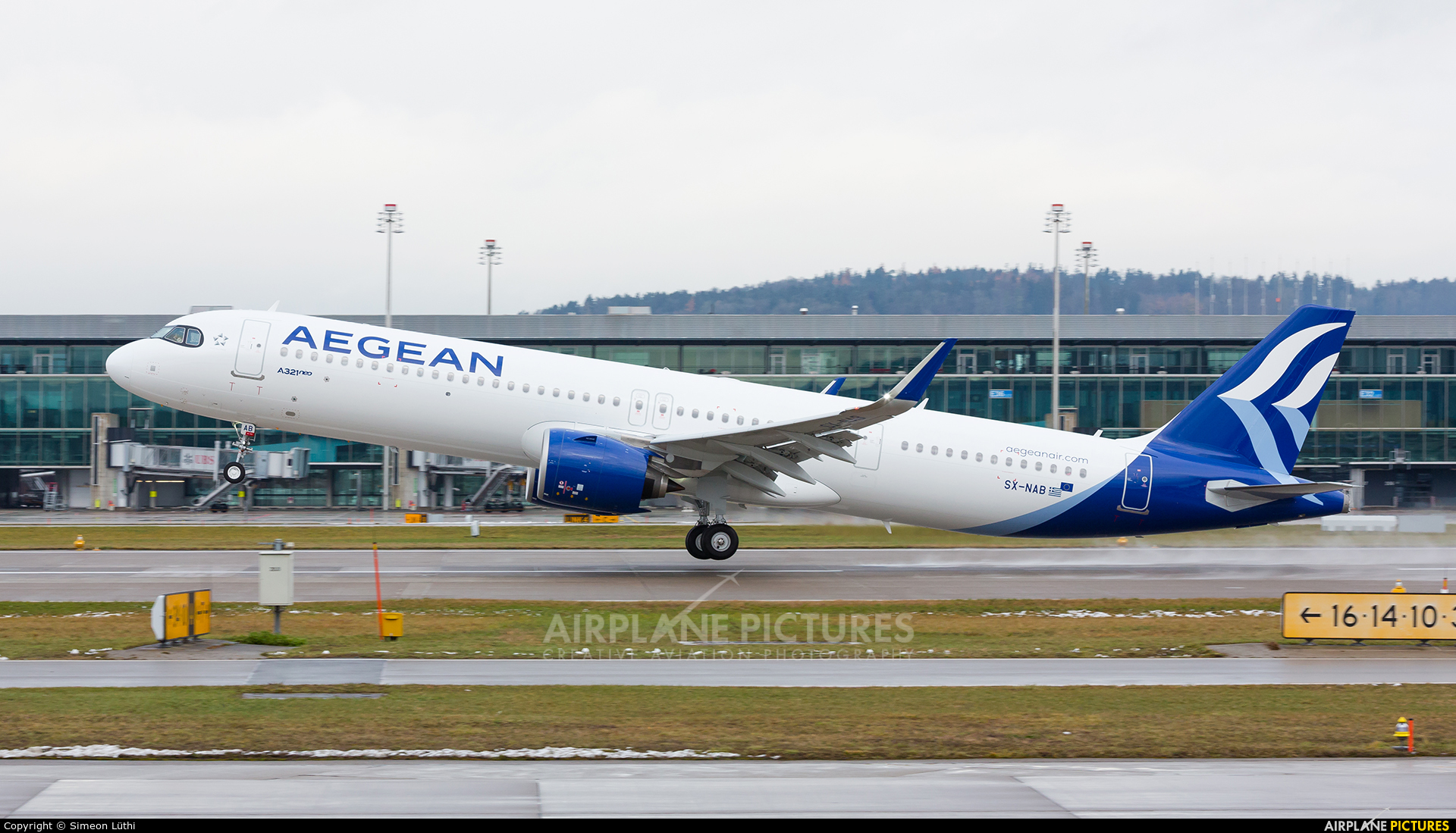 Aegean Airlines SX-NAB aircraft at Zurich